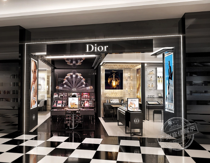 Dior 化妆品展示柜